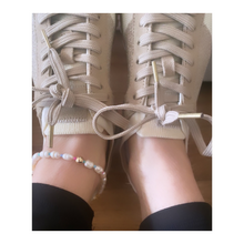 Load image into Gallery viewer, Pearls for Girls Anklet
