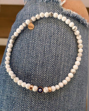 Load image into Gallery viewer, Presence