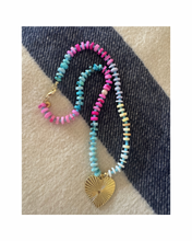Load image into Gallery viewer, Heart Of Gold Necklace
