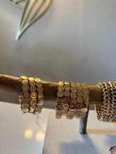 Load image into Gallery viewer, Saor Holiday Puzzle
